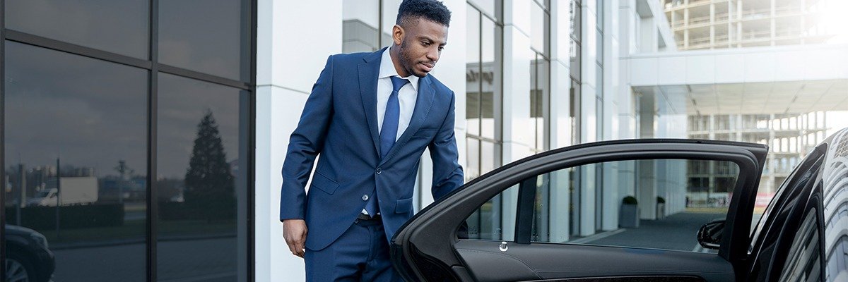 full-time driver service in Dubai